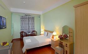 Khách sạn Sân bay Nội Bài
